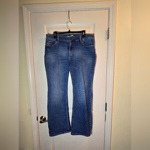 Wrangler Women's Classic Blue Flare Jeans